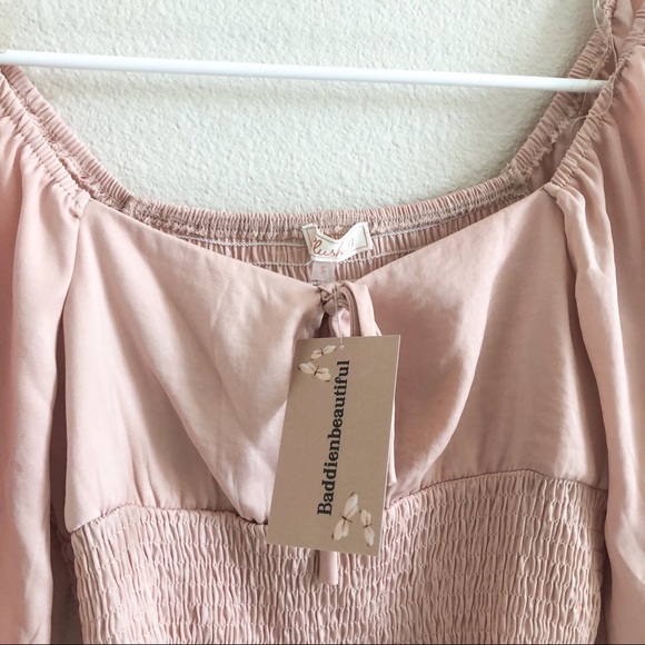 Blush Pink Off the Shoulder Top - Picture 2 of 3